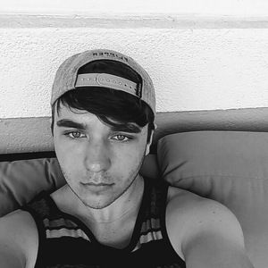 Meet your Posher, Evan